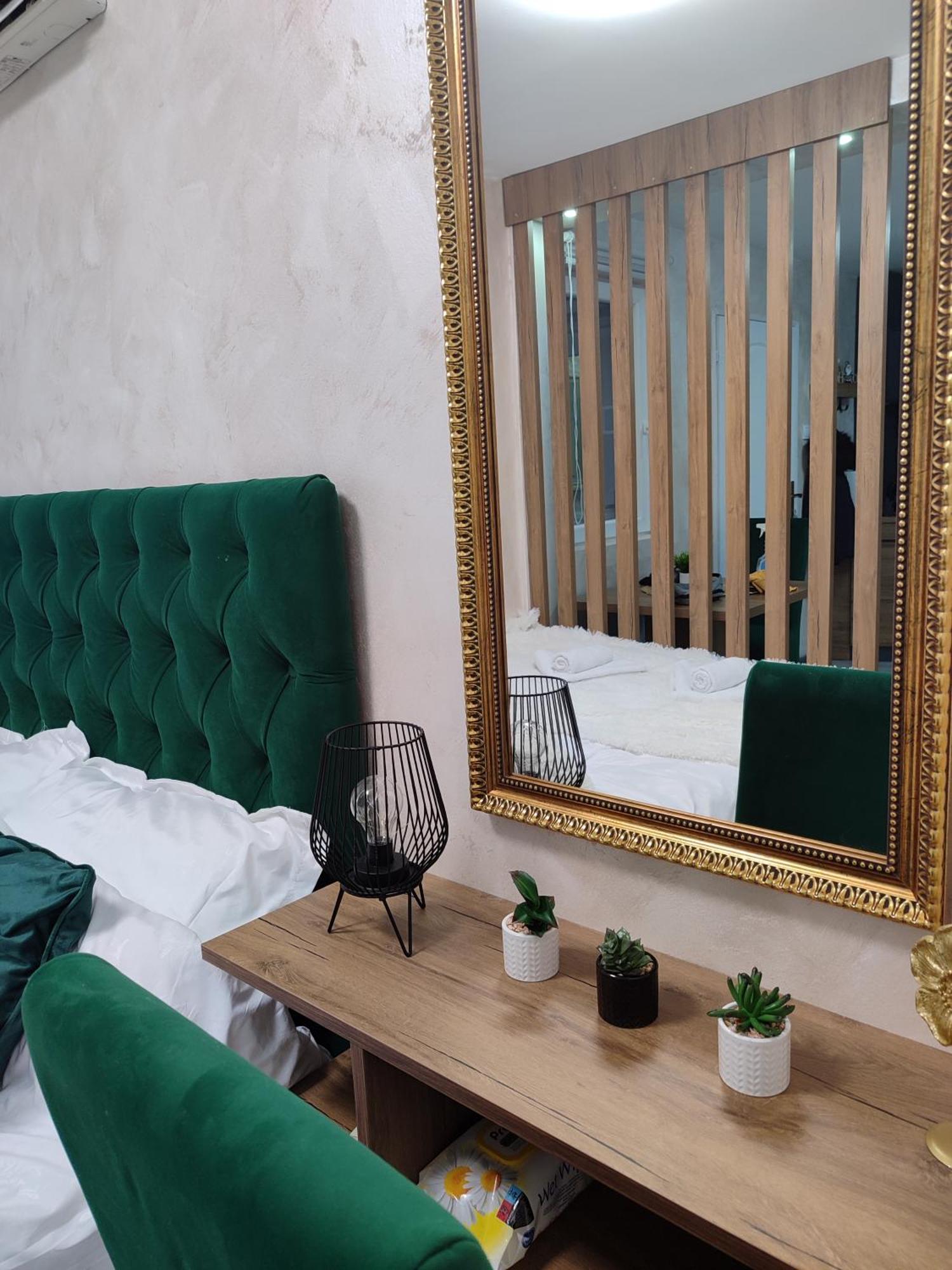 Studio Apartman Free Parking Rubikon Beograd Bagian luar foto