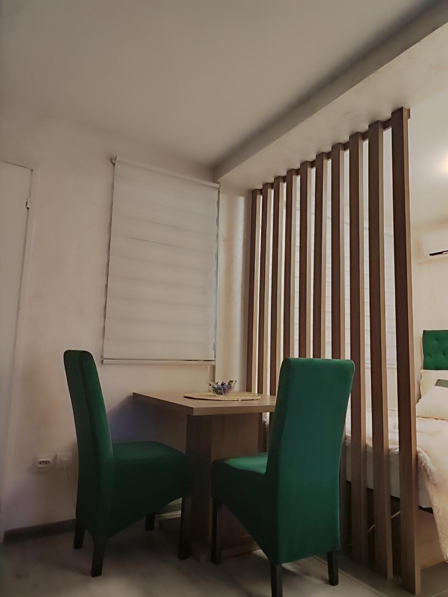 Studio Apartman Free Parking Rubikon Beograd Bagian luar foto